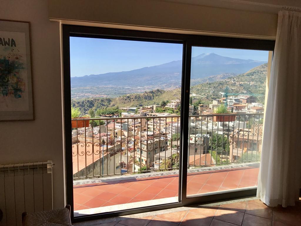 Bellavista Apartments 陶尔米纳 外观 照片